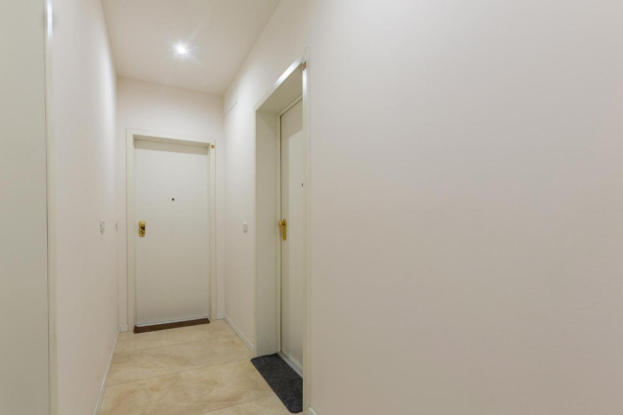 Bologna Piazza Del Nettuno Apartment Zewnętrze zdjęcie